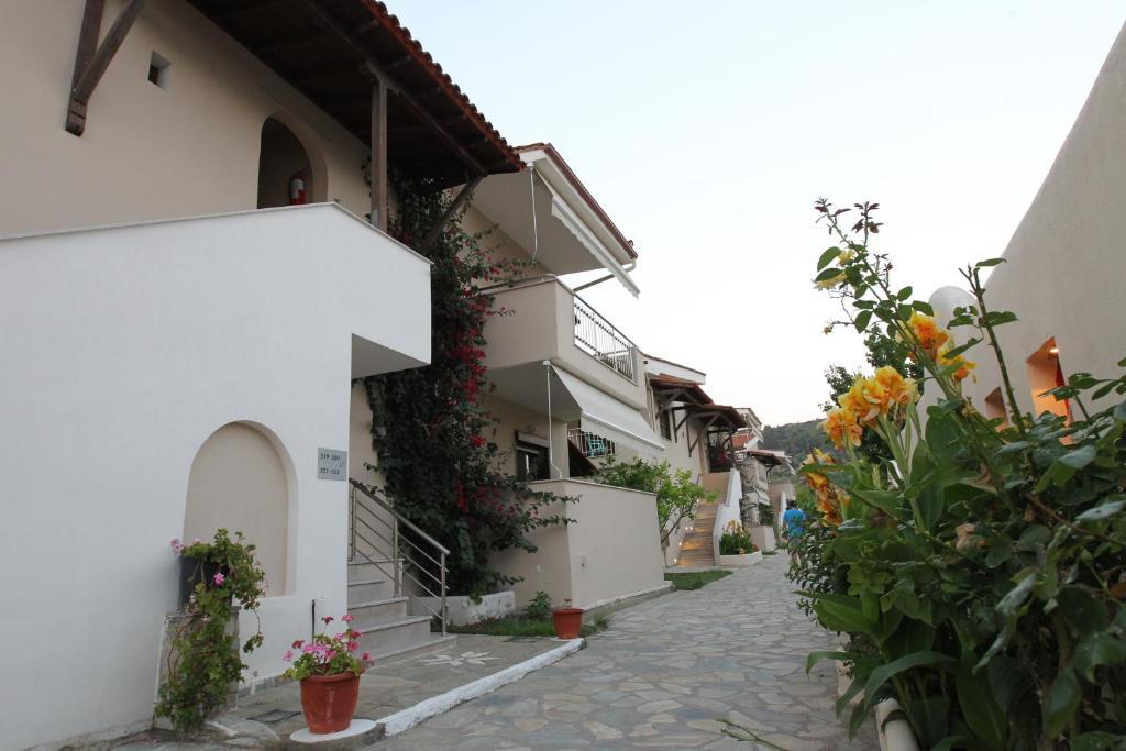 Meliton Inn Hotel&Suites Neos Marmaras Esterno foto